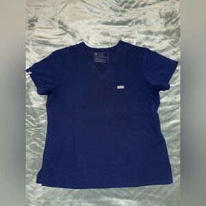 FIGS Navy Scrub Top Size M
